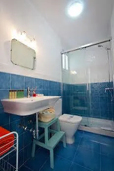 Otel Holidays 2 4*