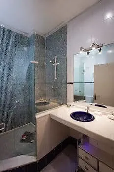 Holidays 2 Otel