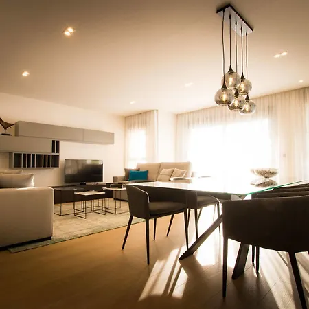 Otel Holidays 2